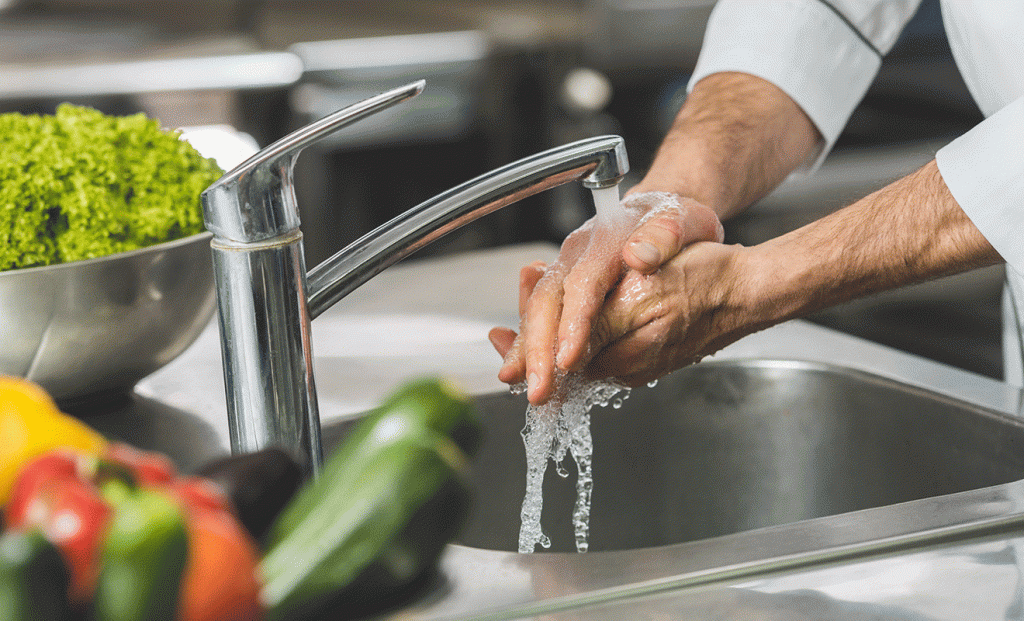 restaurant-chef-washing-hands-660x400@2x